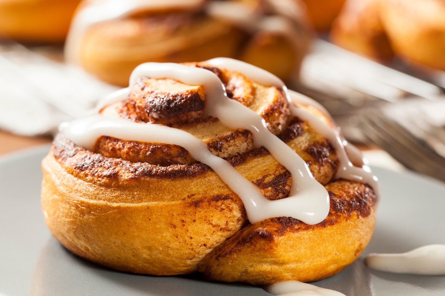 Food Court - cinnamon roll